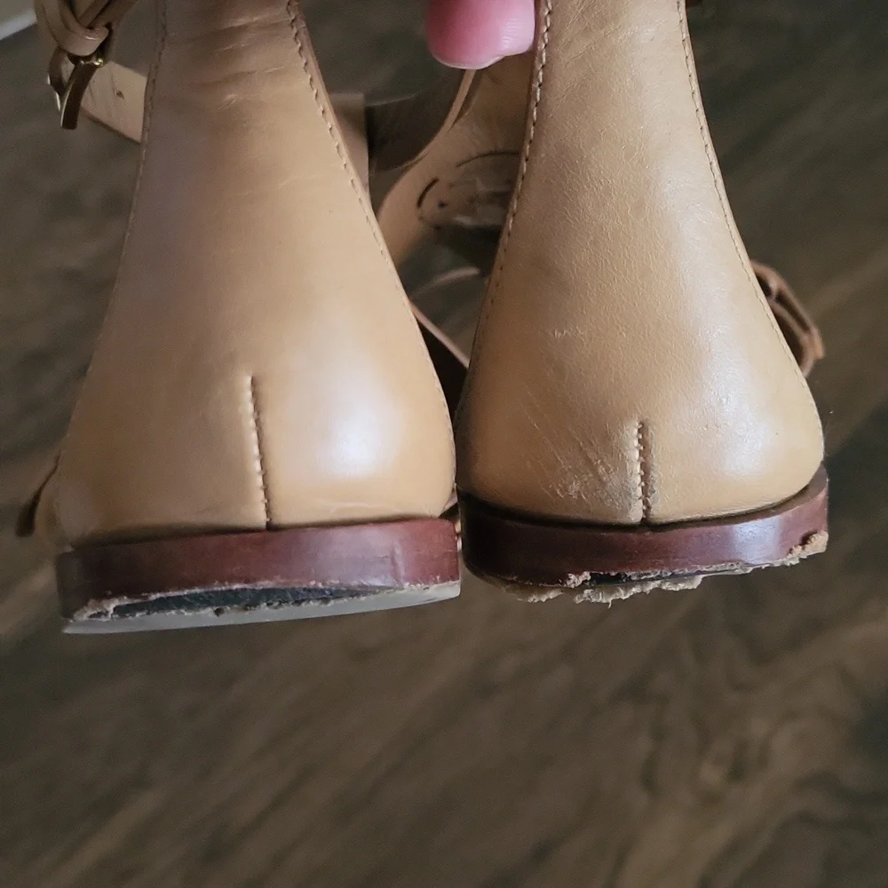 Tory Burch Zoey Leather Logo Sandal Size 8M